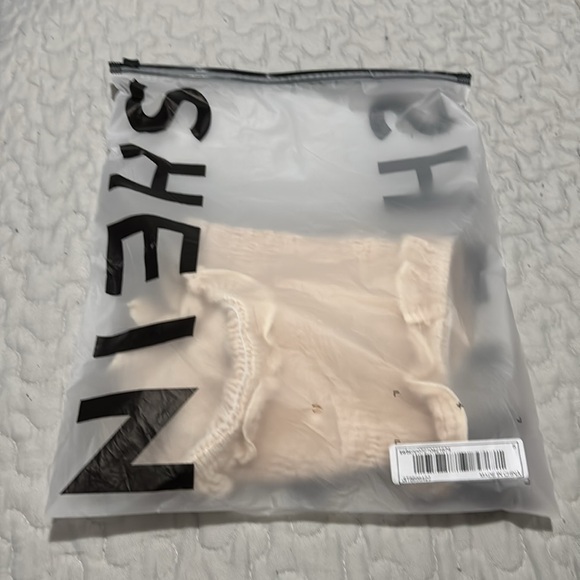 NWT Shein tube top with tie front detail - Picture 6 of 6